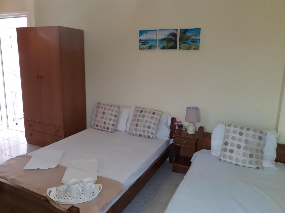 Appartement Polis΄ House à Vrasná Extérieur photo