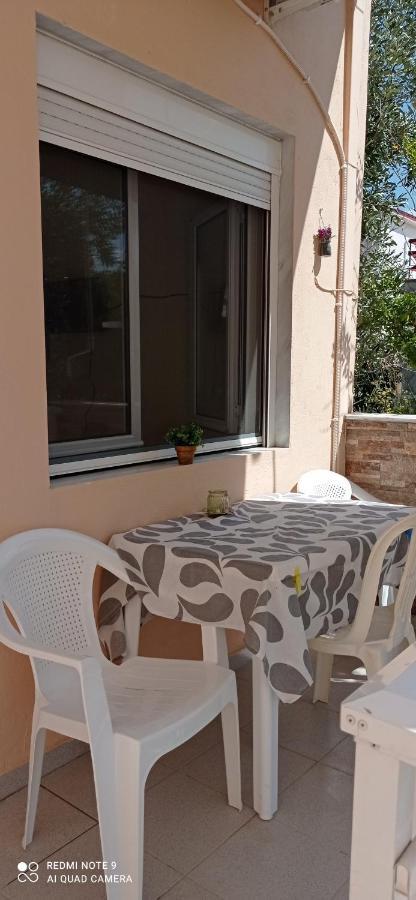 Appartement Polis΄ House à Vrasná Extérieur photo